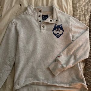 UCONN huskies crewneck